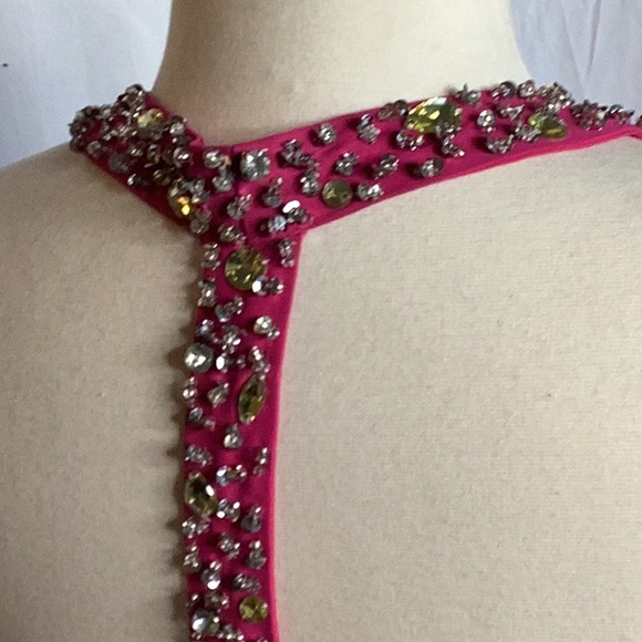 JJs House Fabulous bright  pink gown with Rhinestones size 2/4 - Like New - Picture 6 of 9
